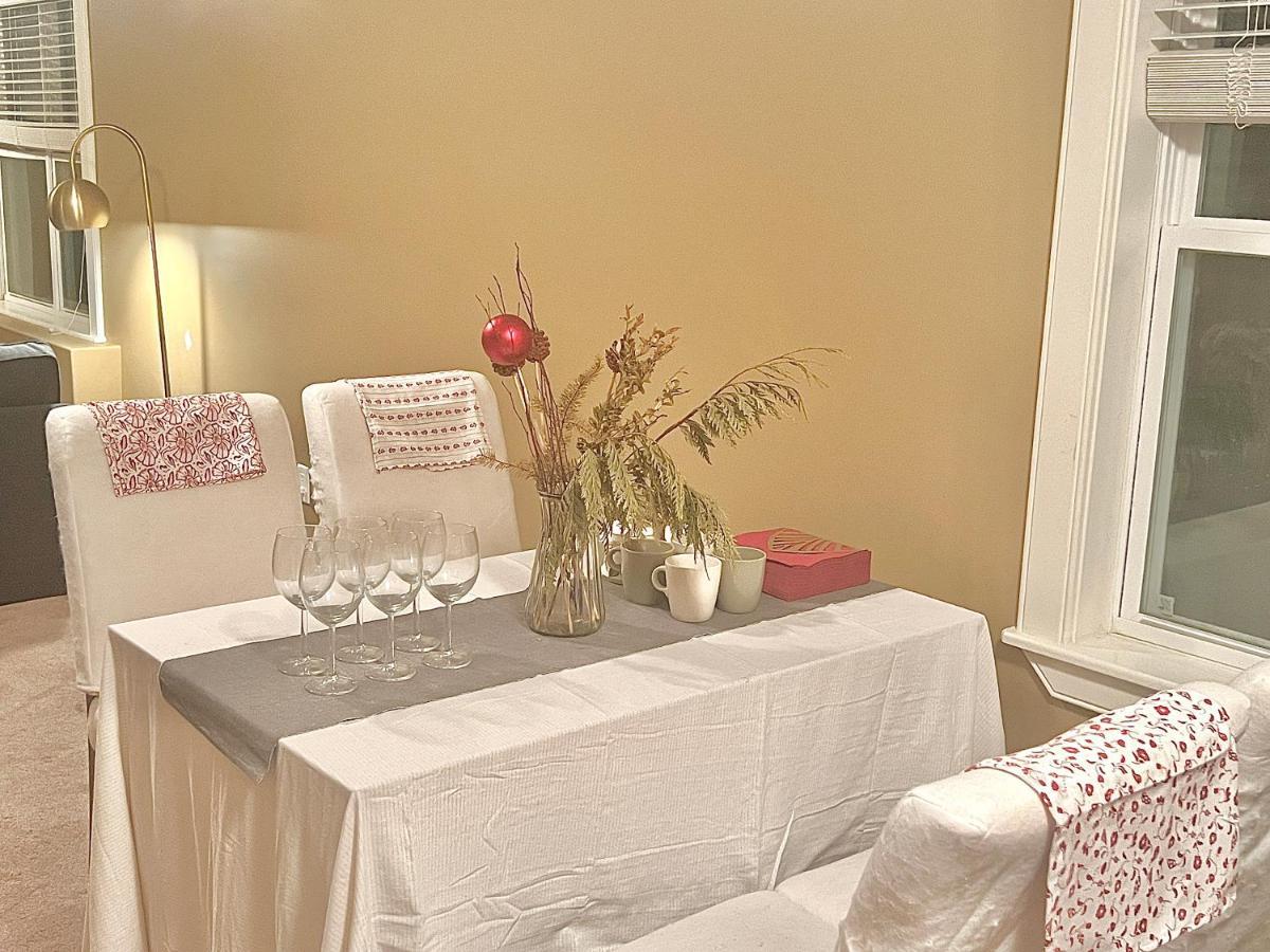 Cozy And Stylish Entire Suite In Halifax Luaran gambar