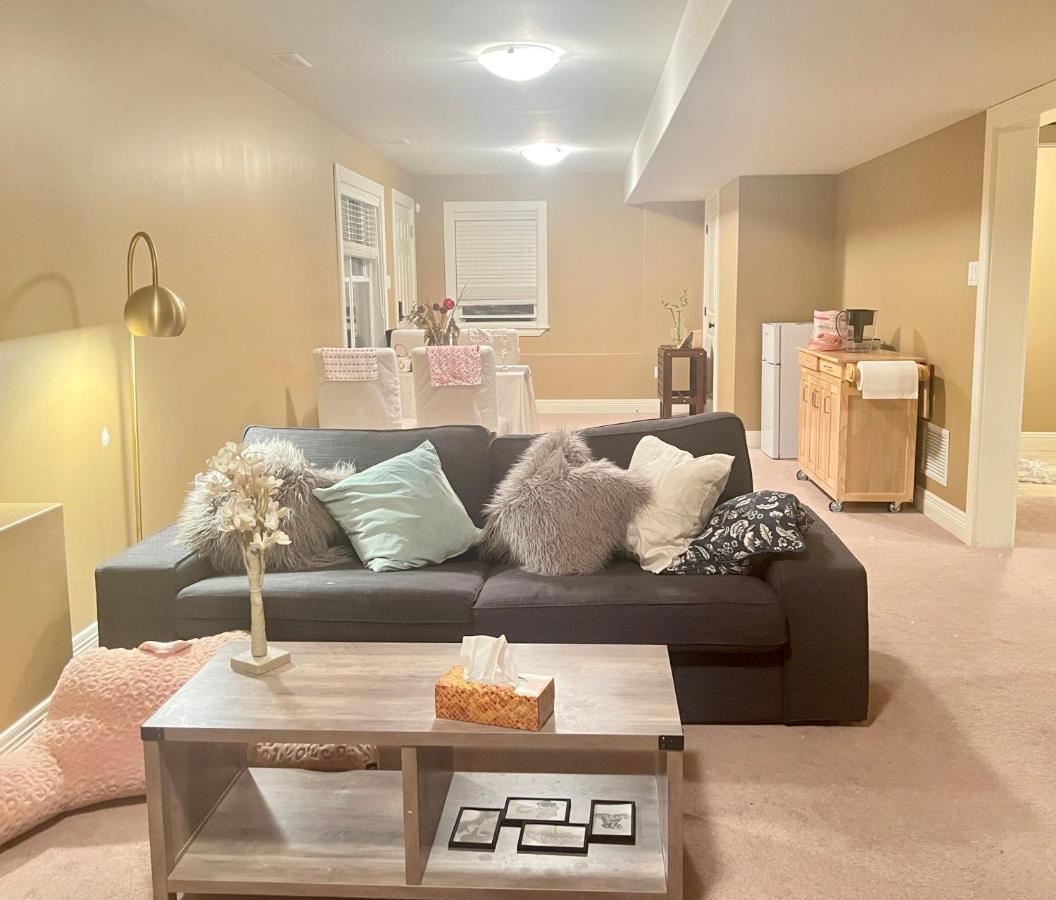 Cozy And Stylish Entire Suite In Halifax Luaran gambar