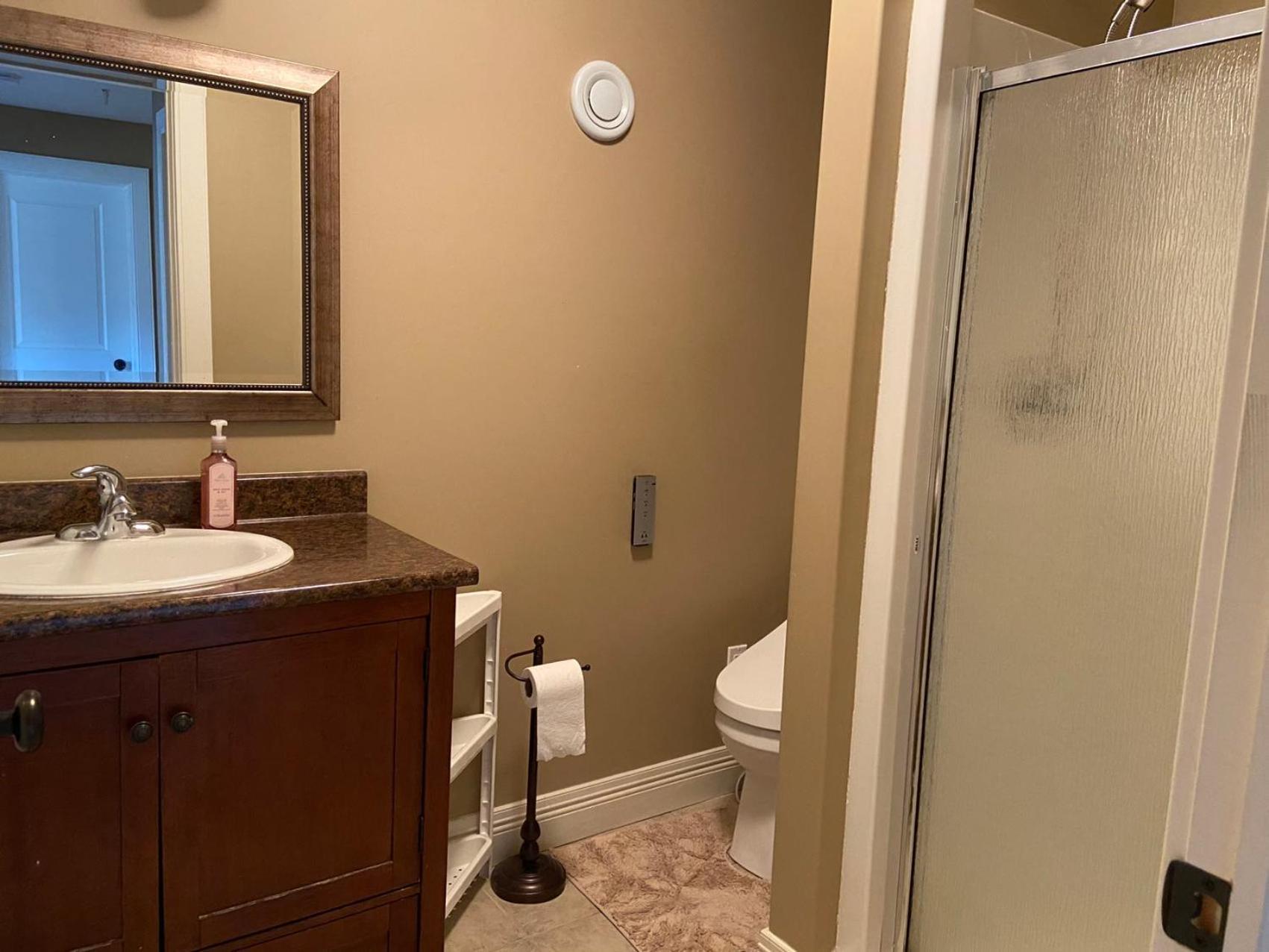 Cozy And Stylish Entire Suite In Halifax Luaran gambar